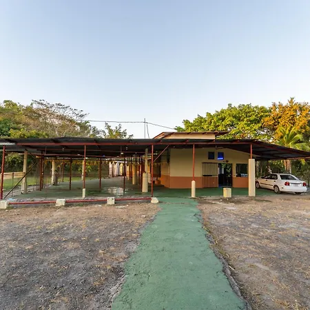 Hotel El Cocobolo Food&Rest Room 6 B&B WiFi AC Pkg Free Swimmingpool