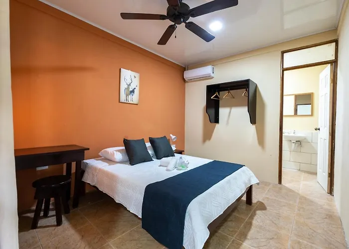 El Cocobolo Food&rest 6 Wifi Ac Pkg Free Swimmingpool Bed and breakfast 4*