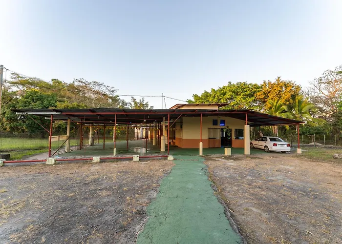 Bed and breakfast El Cocobolo Food&rest 6 Wifi Ac Pkg Free Swimmingpool Liberia