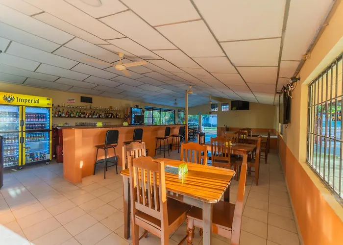 Bed and breakfast El Cocobolo Food&rest 6 Wifi Ac Pkg Free Swimmingpool 4*